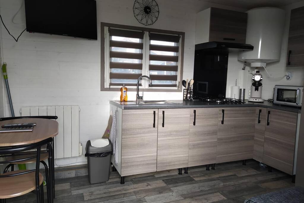 Tiny House Lejlighed Amécourt Eksteriør billede